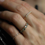 Anita Ring med Olivgröna Safirer och Champagnediamanter