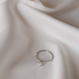 Solitaire Petite Sparkle Ring