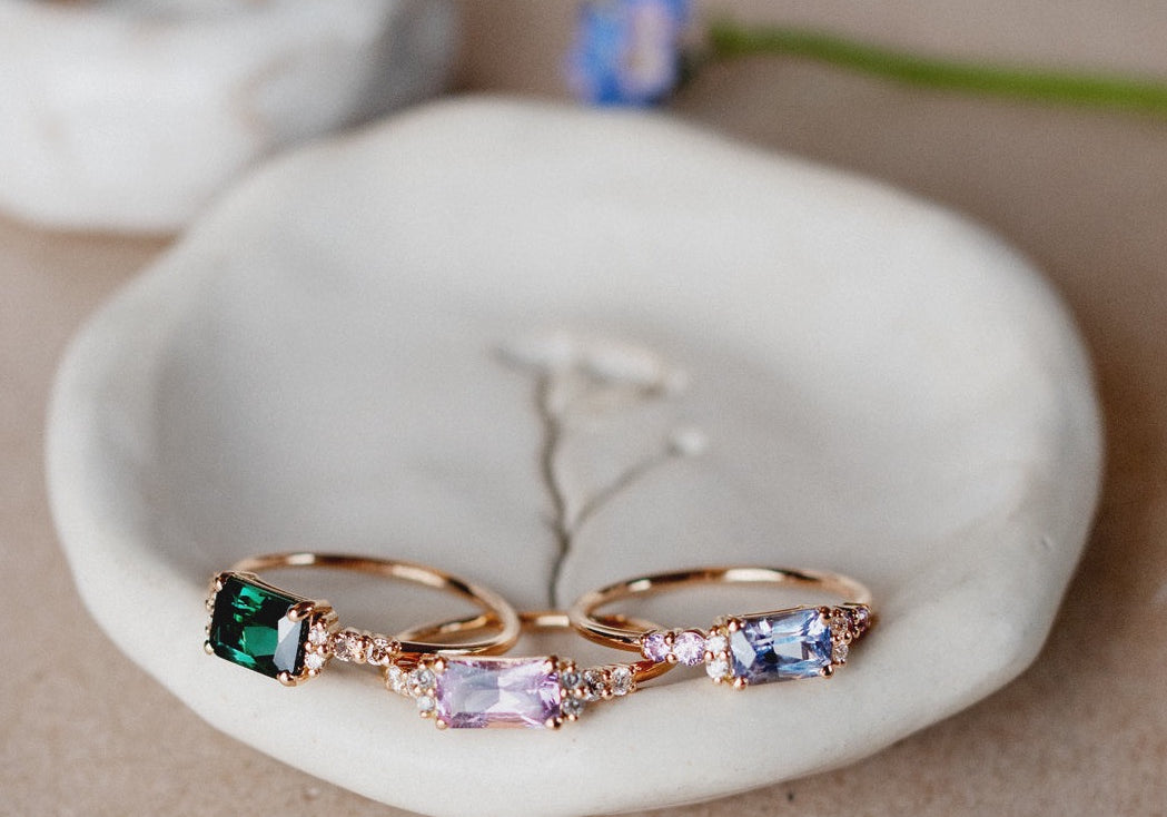 Threeone-of-a-kindClusterRings-Sapphires-Tourmalines-Diamonds-SaltandPepperDiamonds_0e6379b3-12c9-48ac-8f5c-3802361f6d52.jpg__PID:9e187129-0226-4cda-81a0-1ef8a2ccbabd