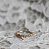 Astrid Top Covered Diamond Band - Champagnediamanter