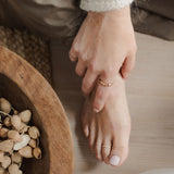 Toe Ring in 18K gold with diamonds