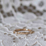 Handgraverad Goldie med Diamanter