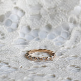 Oval Petite Diamond Band (1.0 CT) (Ny!)